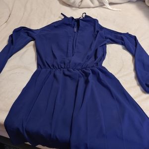 Size L cold shoulder dress
